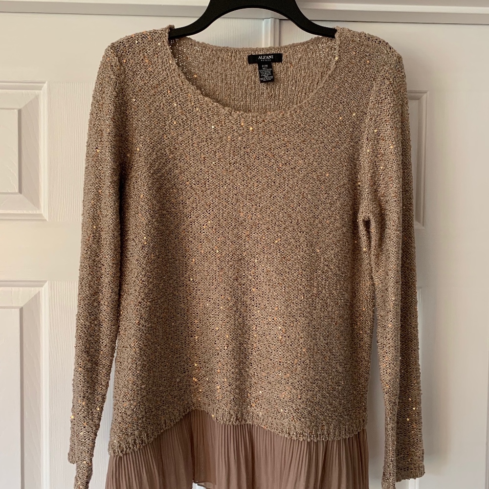 Alfani tan/gold sweater